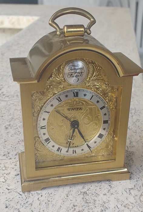 SWISA TEMPUS FUGIT Vintage 1960s MECHANICAL ALARM CLOCK NEW