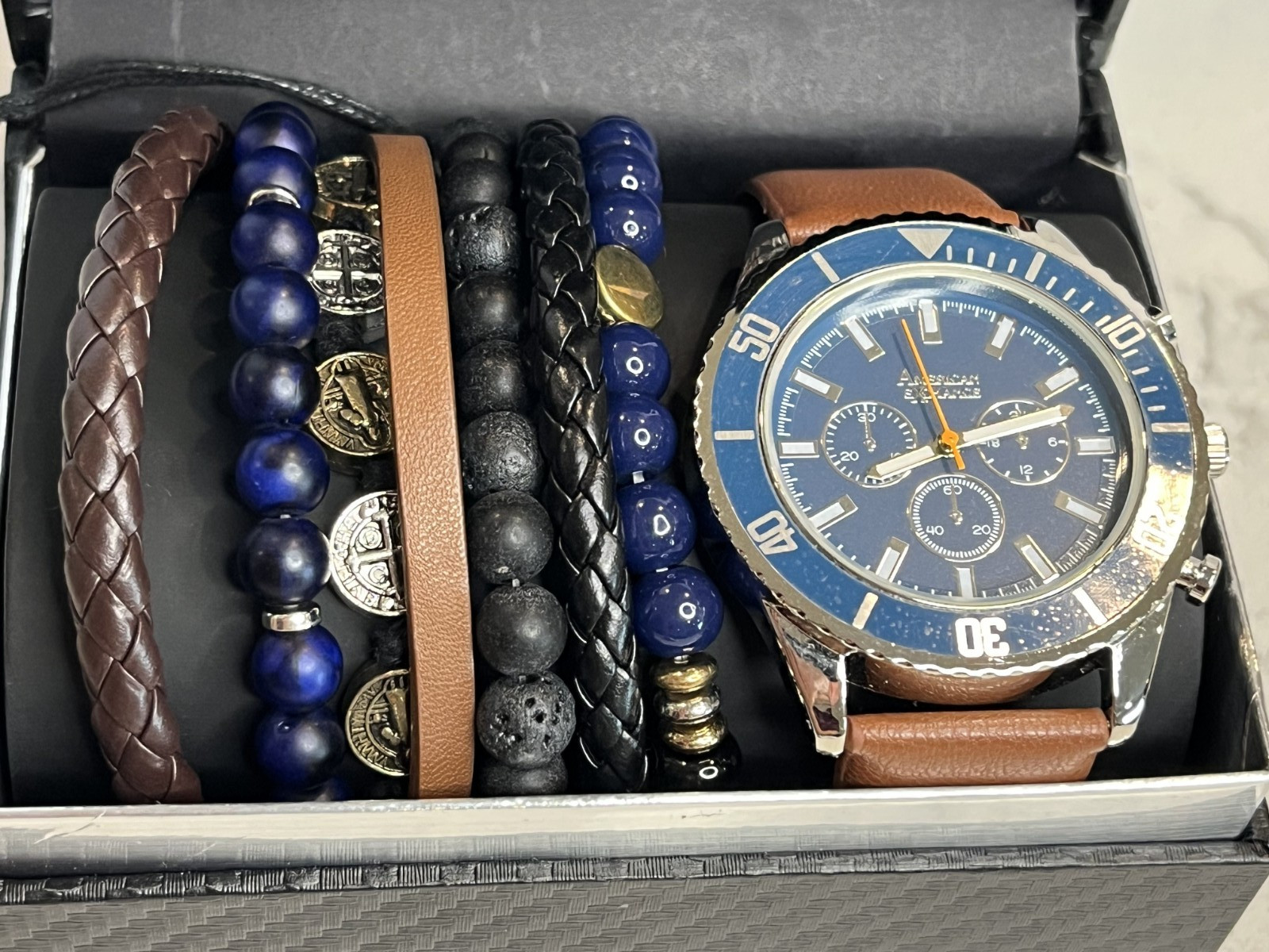American Exchange Men’s Ocean Blue Metal Alloy Watch & 4 Bracelet Gift Set NIB