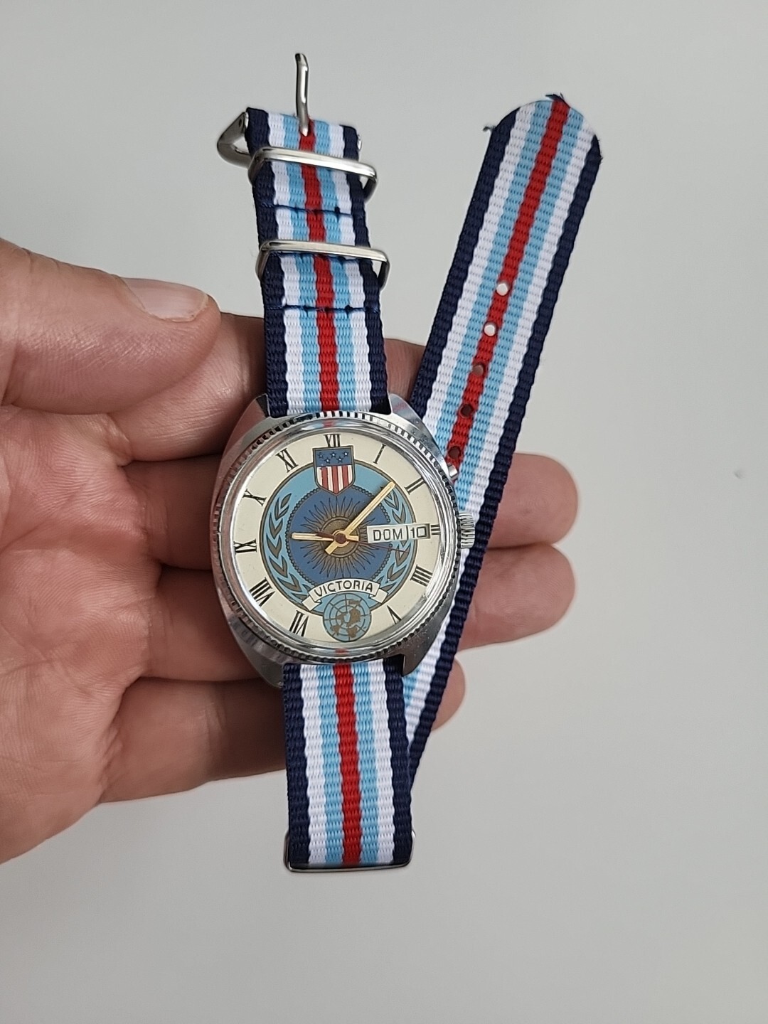 Watch SLAVA Victoria USA Watch Vintage Russian Mens Watch RARE