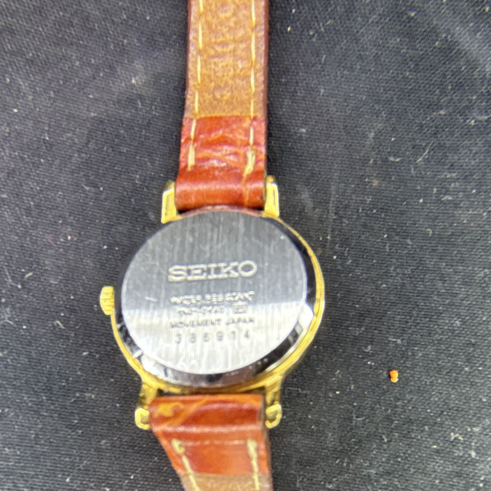 2003 Seiko Lassale Women’s Quartz Dress Watch Gold Tone White Dial Brown Leather
