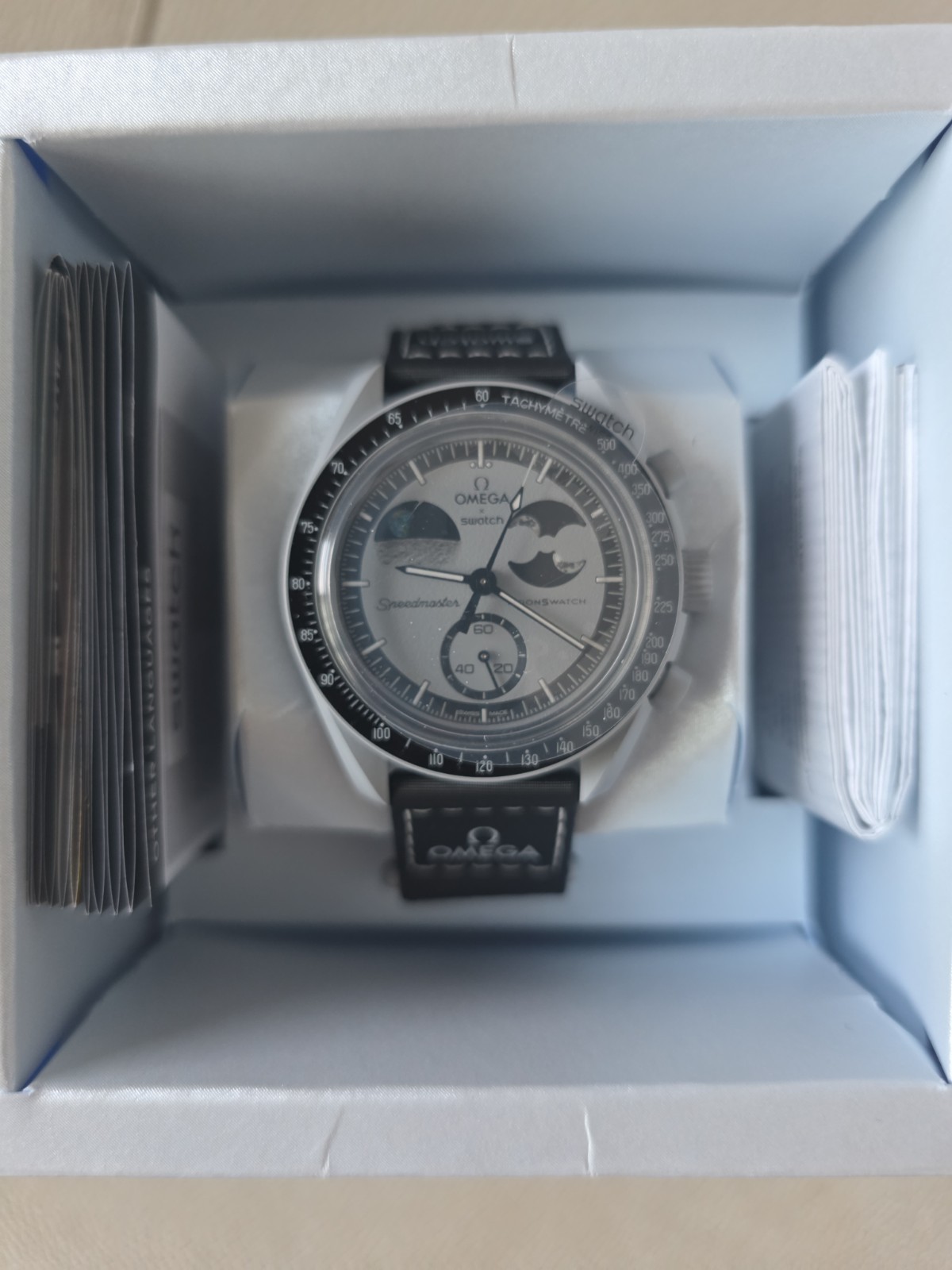 OMEGA x Swatch MoonSwatch MISSION TO EARTHPHASE Chronograph Moon Phase
