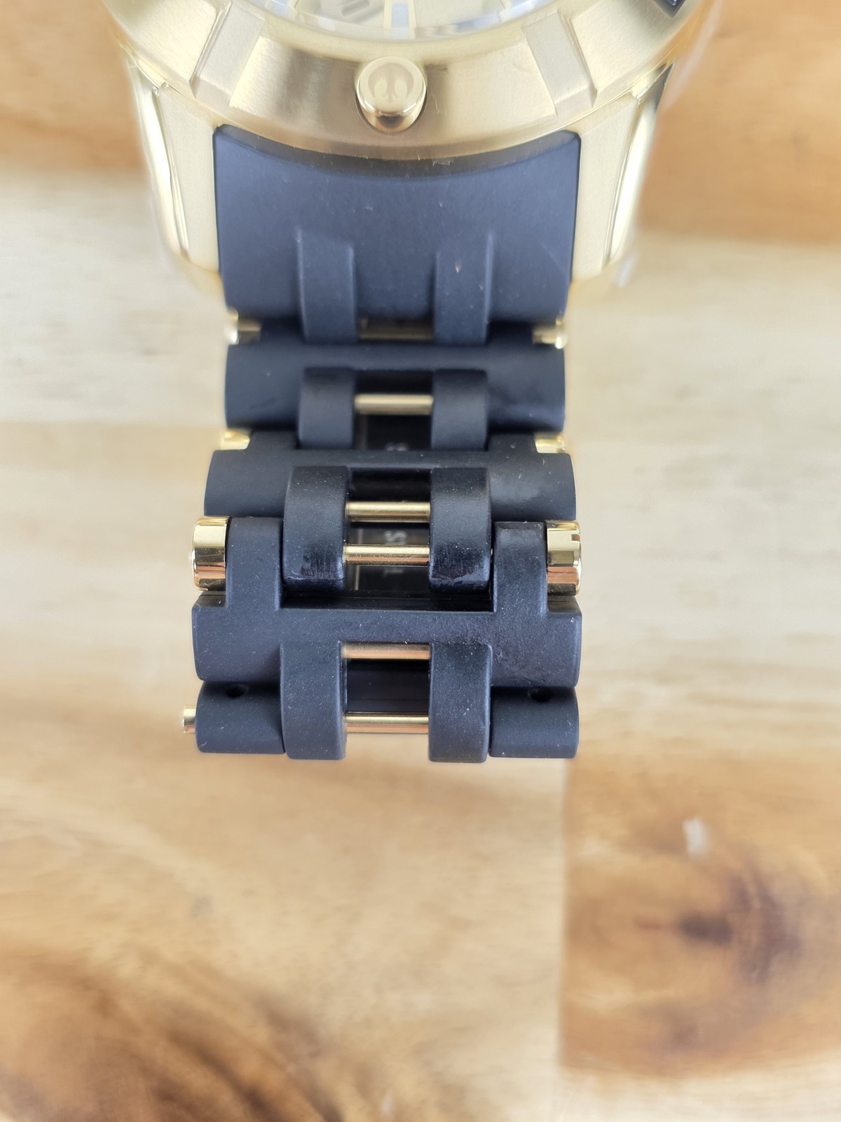 Invicta 26550 Star Wars C-3Po Watch Limited Edition 0475/1977