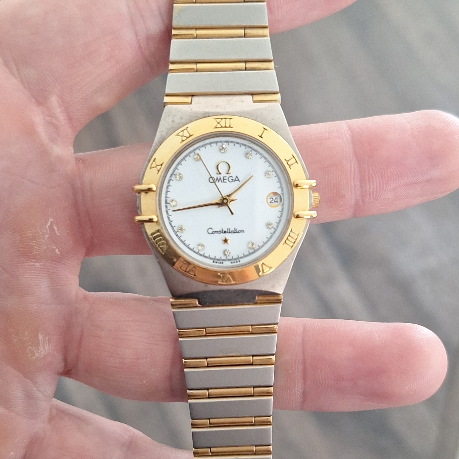 OMEGA Constellation Quartz Two-Tone Steel Bracelet White Dial Date Swiss