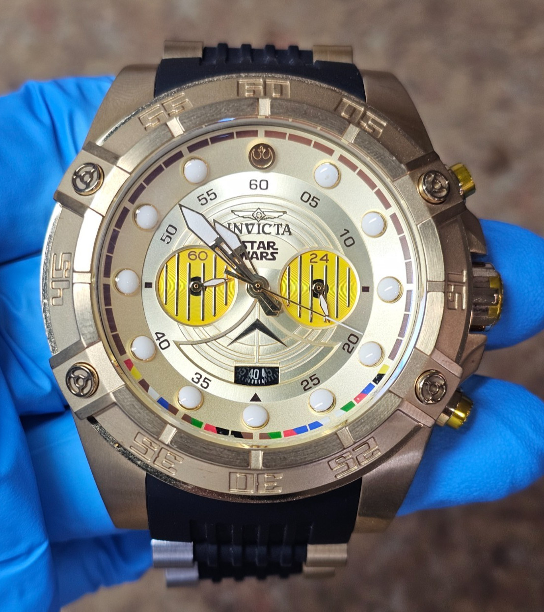 Invicta Star Wars C-3PO Model 26067 – Men’s Watch Quartz 52mm Pre-owned