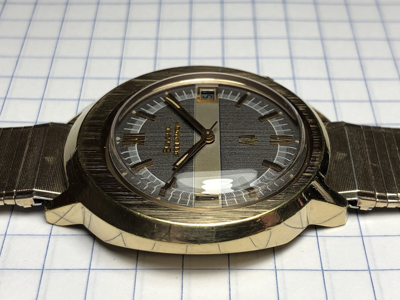 Vintage 1974 Bulova Accutron Gold Plated Tuning Fork 2181 Men Watch w/t Bracelet