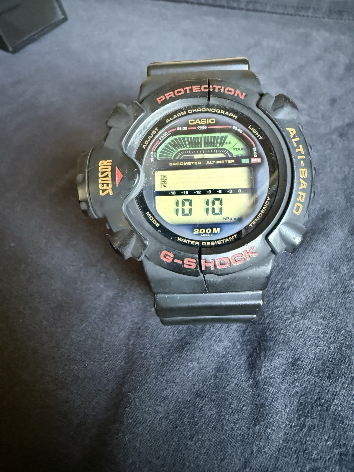 Vintage Casio DW-6500 ( 1160 ) “SKYFORCE” Altimeter/Barometer Watch