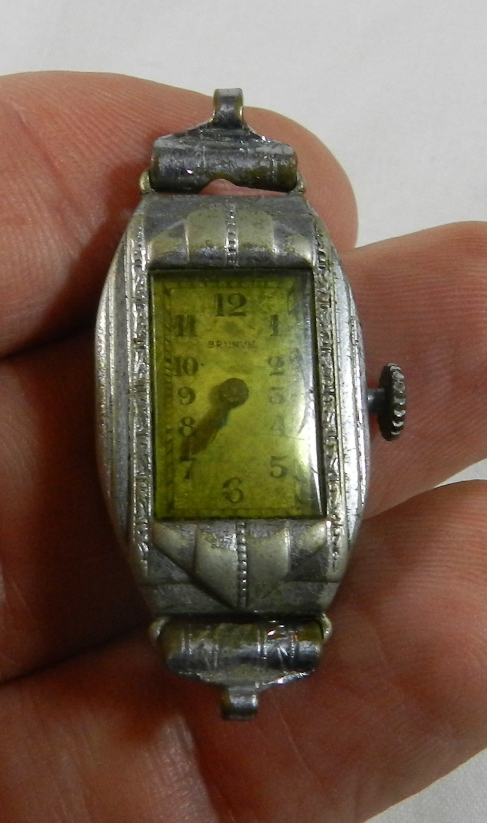 Vintage Women’s 7 Jewel Wind-Up Brunvil Watch – Running