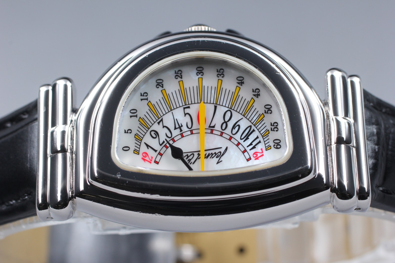 Vintage [Exc+5] Jean d’eve Sectana Silver 24mm Yellow Women’s Quartz Watch JAPAN