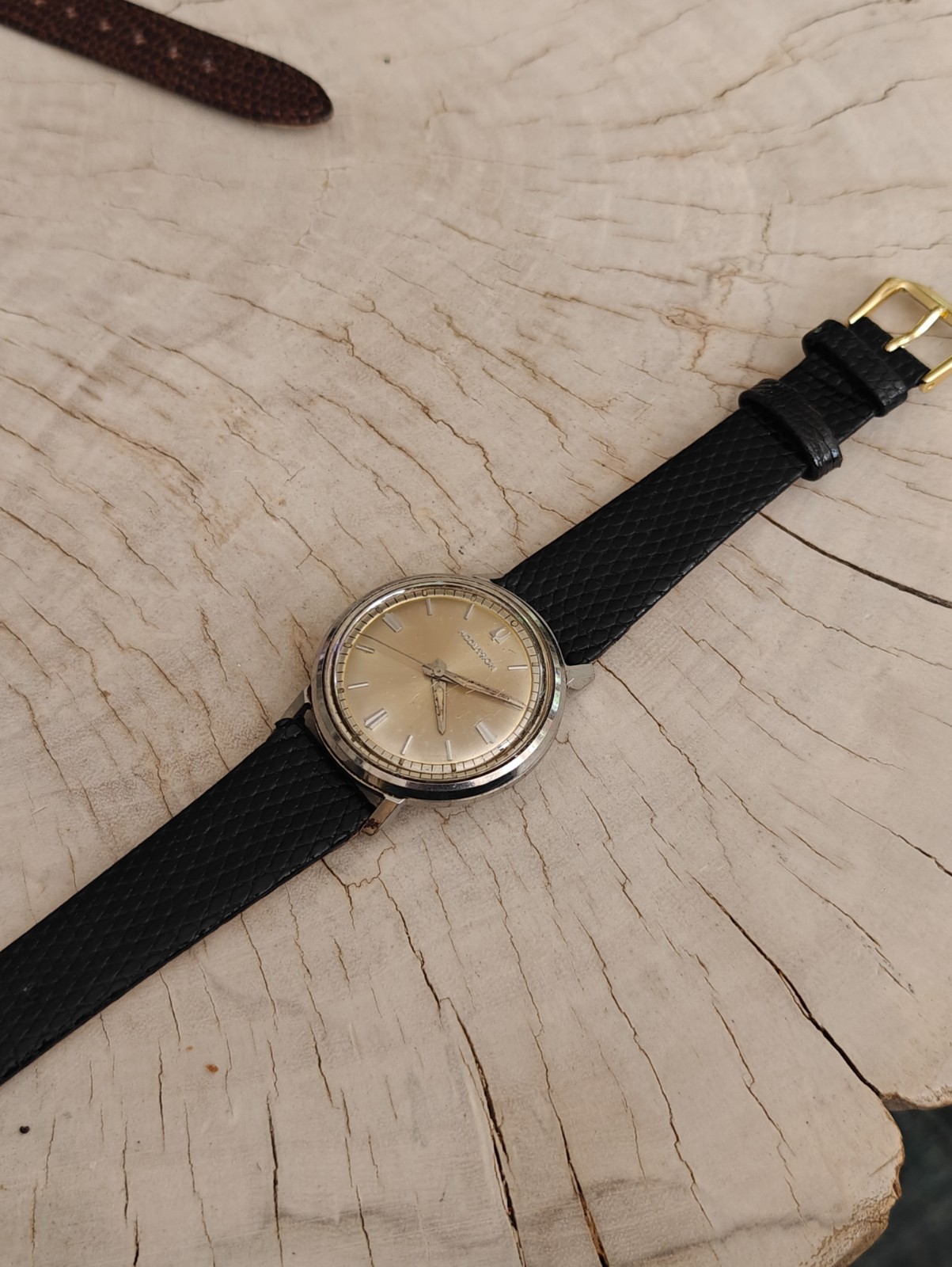 BULOVA 1968 ACCUTRON 214 Backset, ALL Stainless Steel, new Batt. Keeps XLNT time