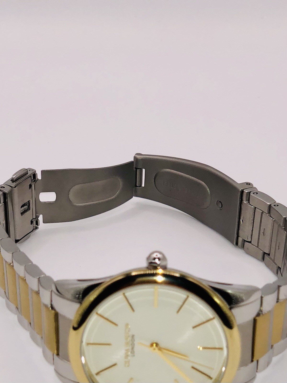 Olivia Burton Classic Glowful Two-Tone Bracelet Watch~Note: 6.25mm Bracelet 🔋✅