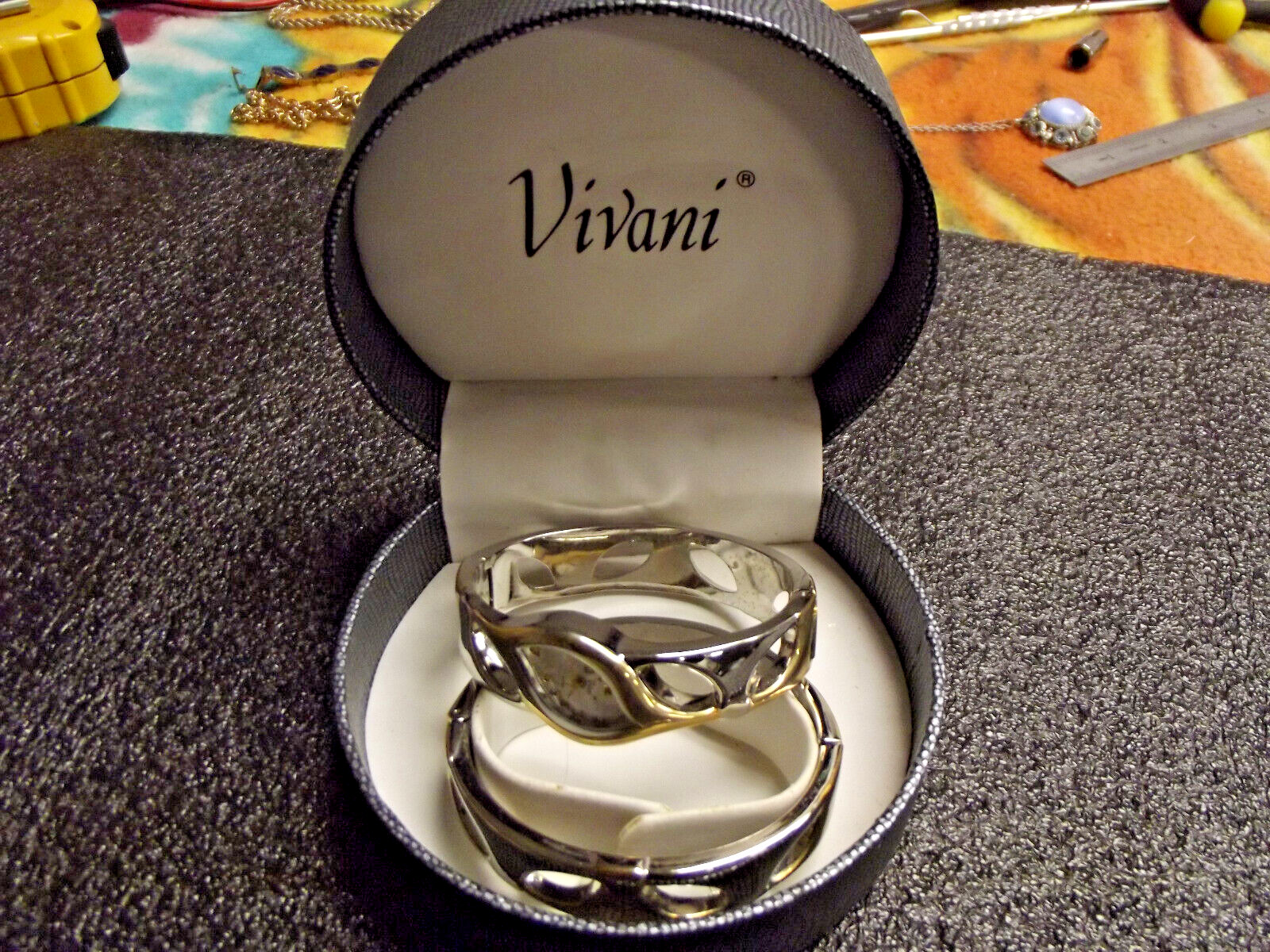 Vivani Ladies WATCH and BRACELET Silver gold tone