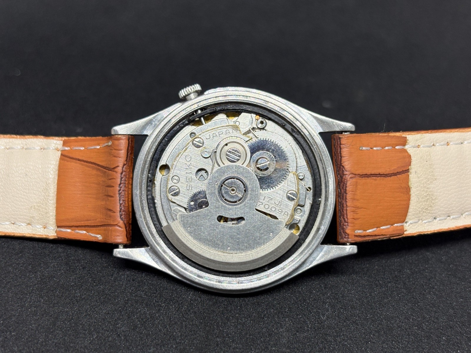 Vintage Seiko 5 Automatic Day/Date Japanese Men’s Wrist Watch