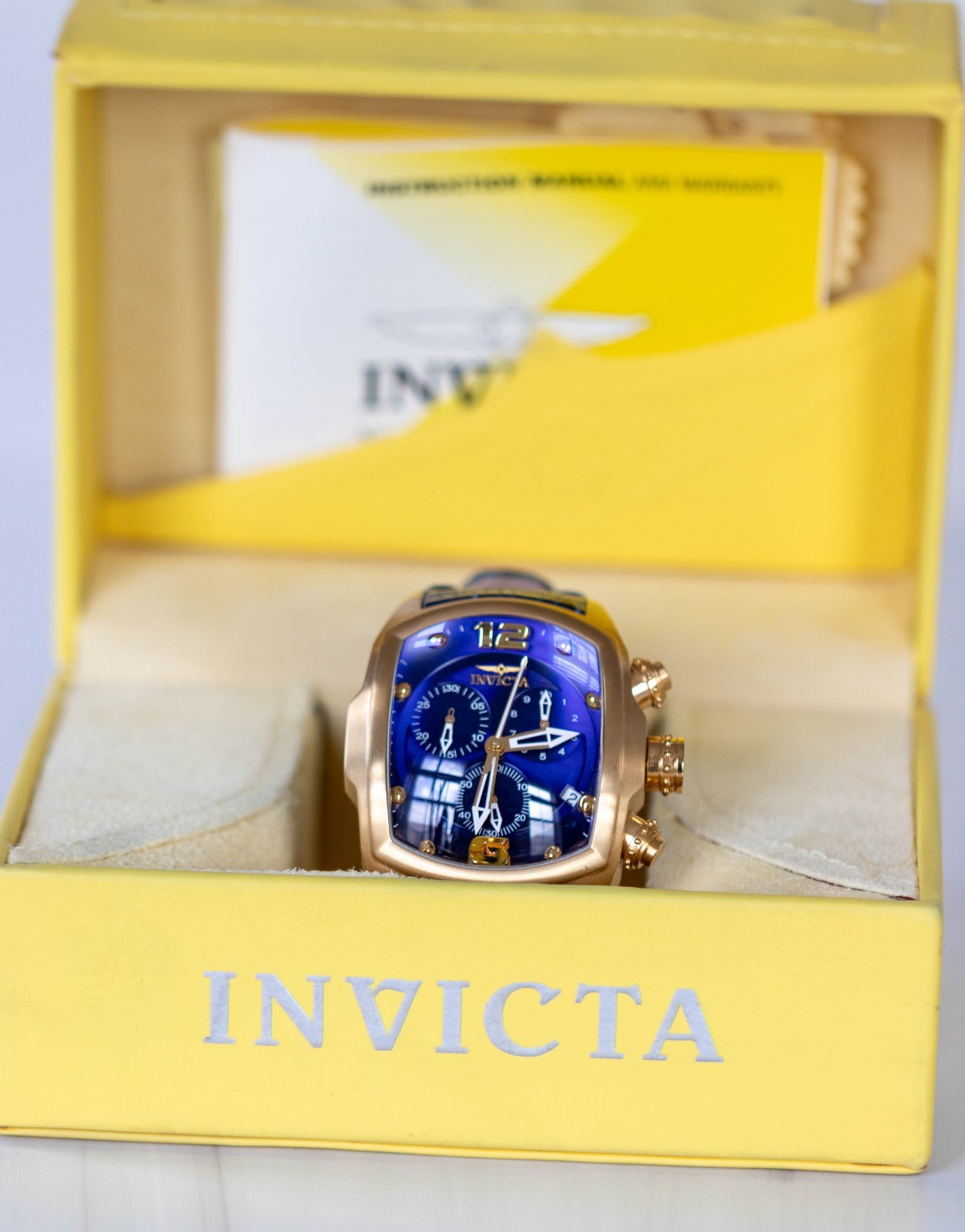 Invicta Lupah 6733 Men’s Blue Dial Gold Tone Chronograph Watch Box Papers