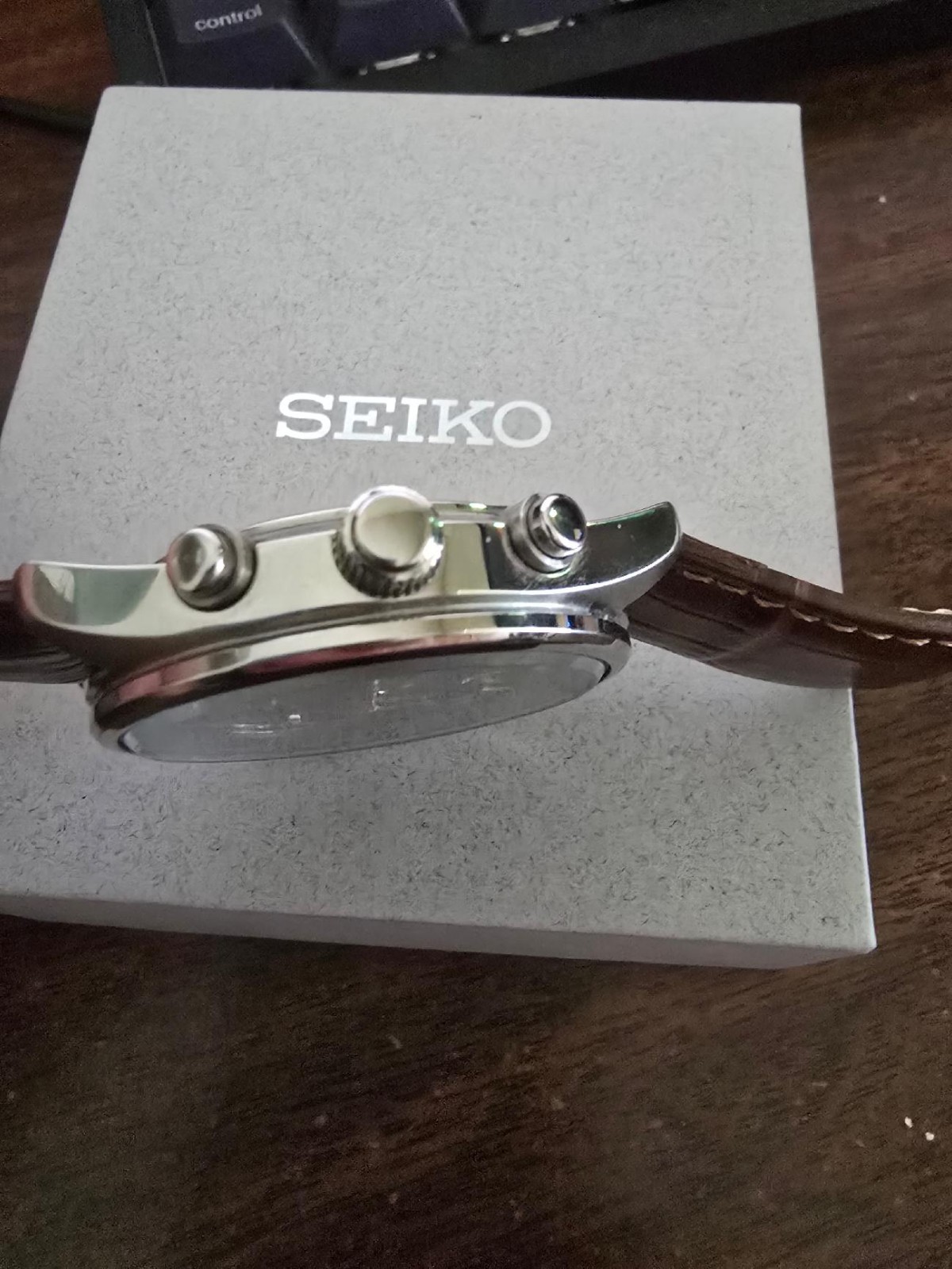 Seiko Men’s Core Chronograph Quartz Green Dial Watch – SSB385P1