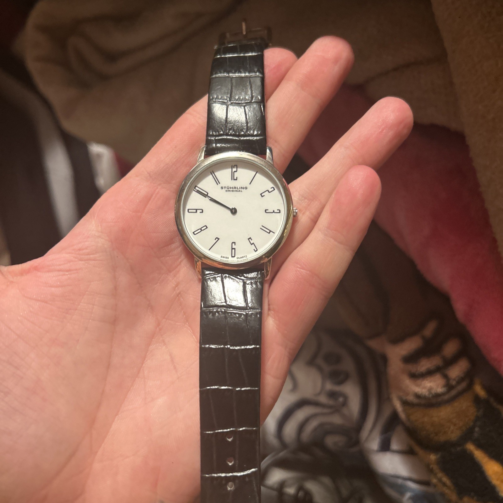 Symphony Black/Leather/Ivory Dial/Silver Case/ Wristwatch Belmont 216A