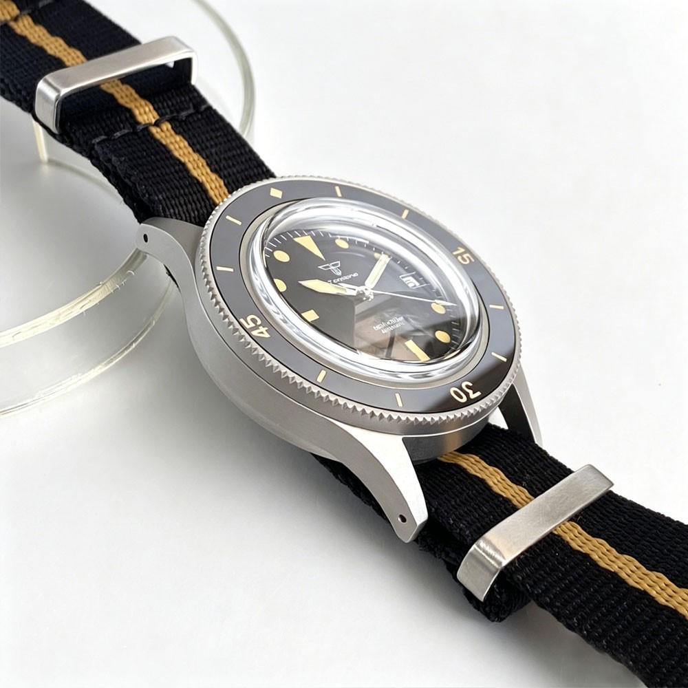 50-Fathoms 40mm Lume Retro Diver Automatic NH35A Miyota8215 Watch Domed Sapphire