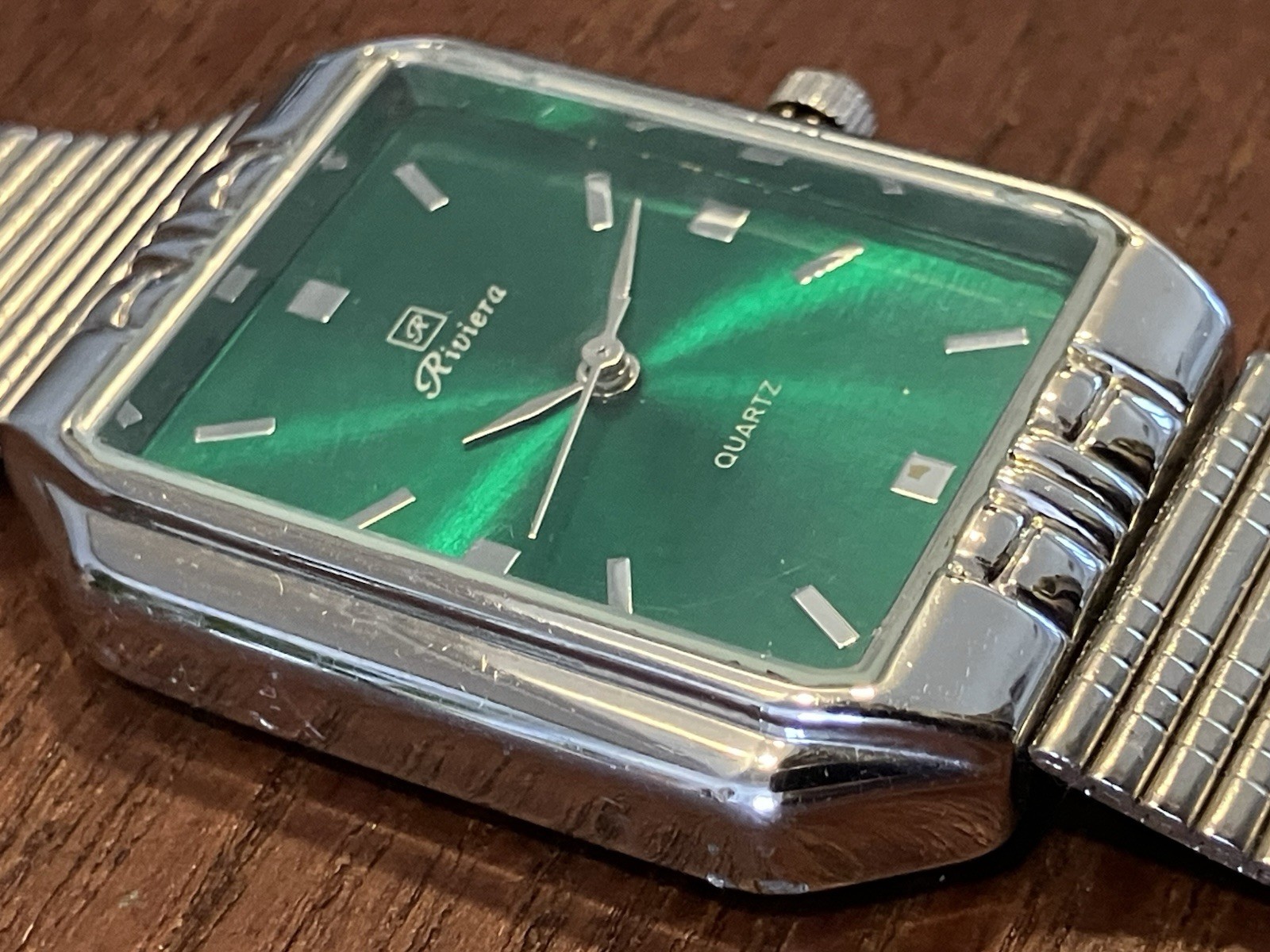 Riviera Unisex Quartz Watch Green Rectangle Dial Silver Metal Bracelet Seconds
