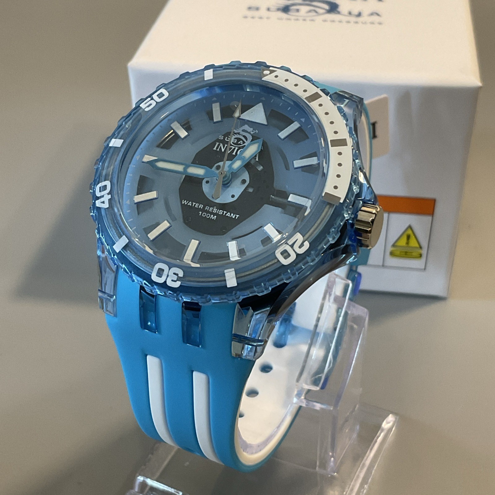 Invicta Subaqua Blue White 69449 Men’s Watch – New in Box 44mm