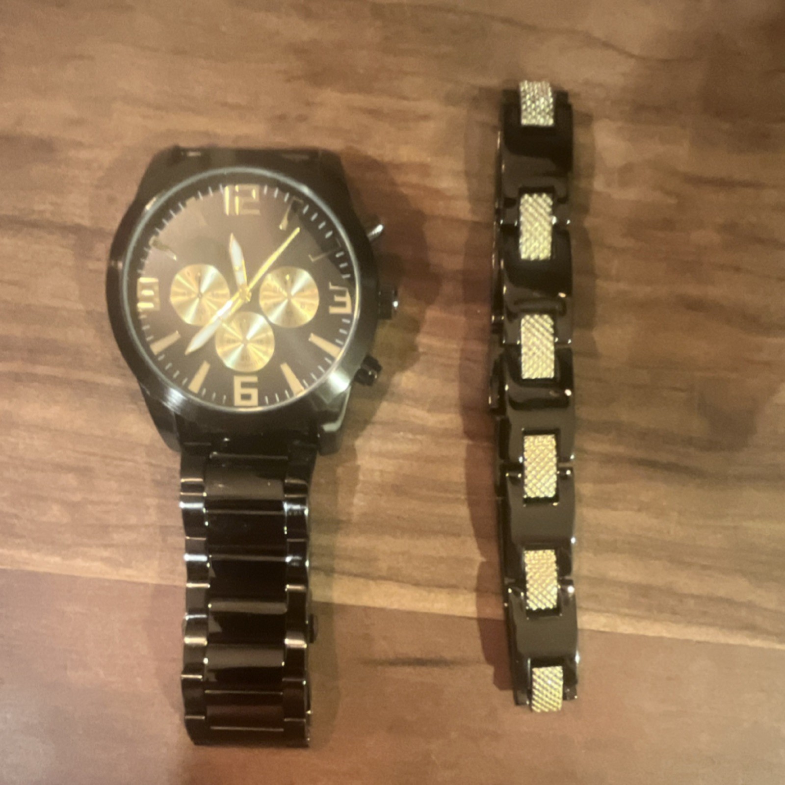 Men’s Black Chronograph Wristwatch Gold Accents Metal Bracelet Analog Dress