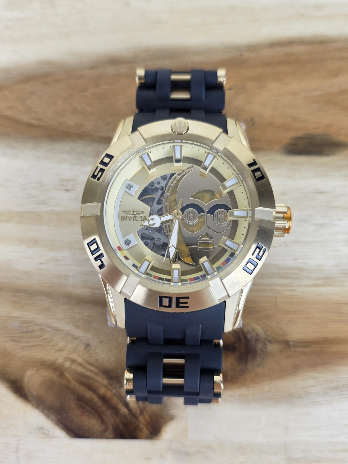 Invicta 26550 Star Wars C-3Po Watch Limited Edition 0475/1977