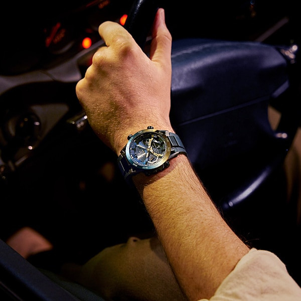 Casio Edifice ECB-2000YNP-1AJF Nighttime Drive Solar Bluetooth Chronograph JDM