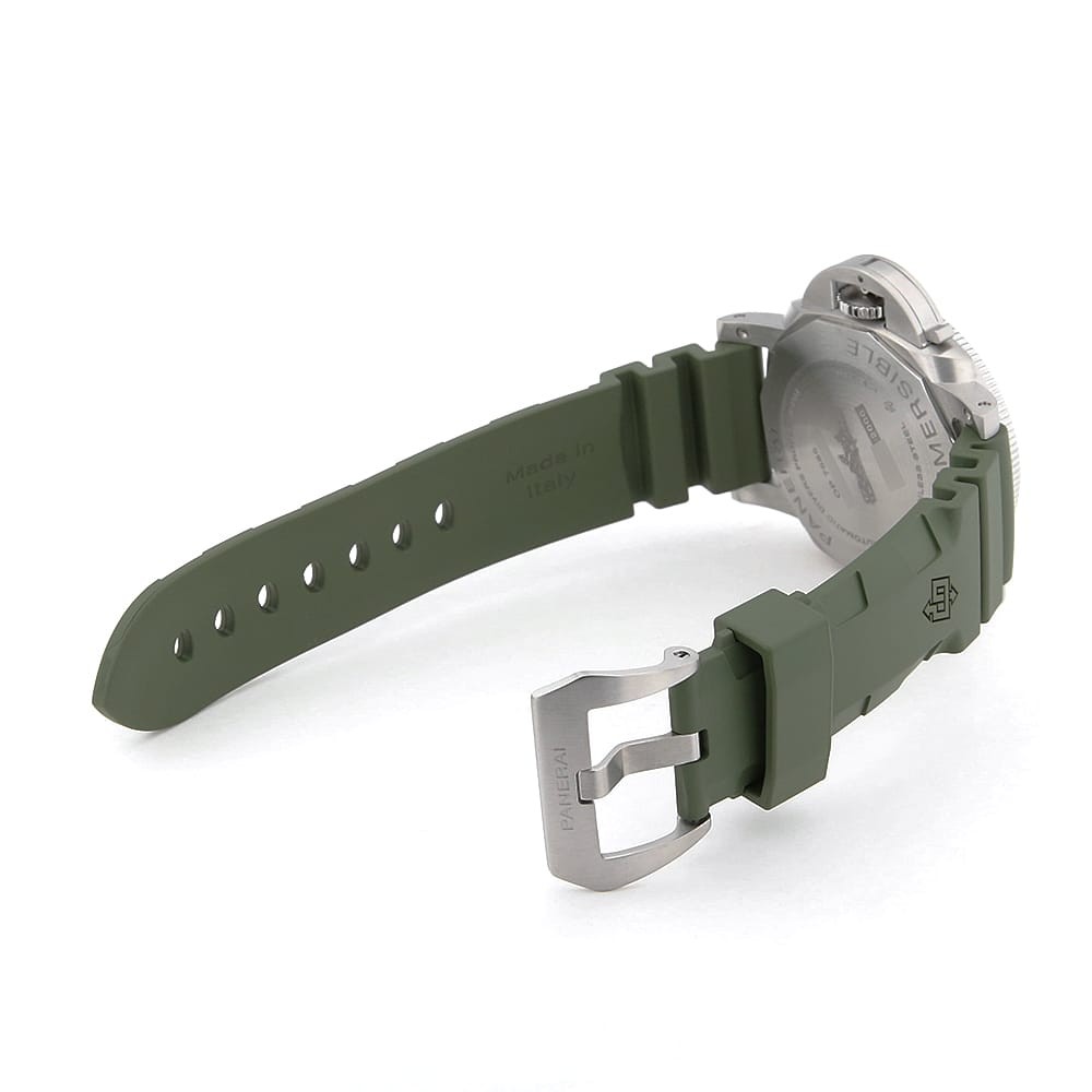 PANERAI submersible bianco PAM02223 Y number second hand mens