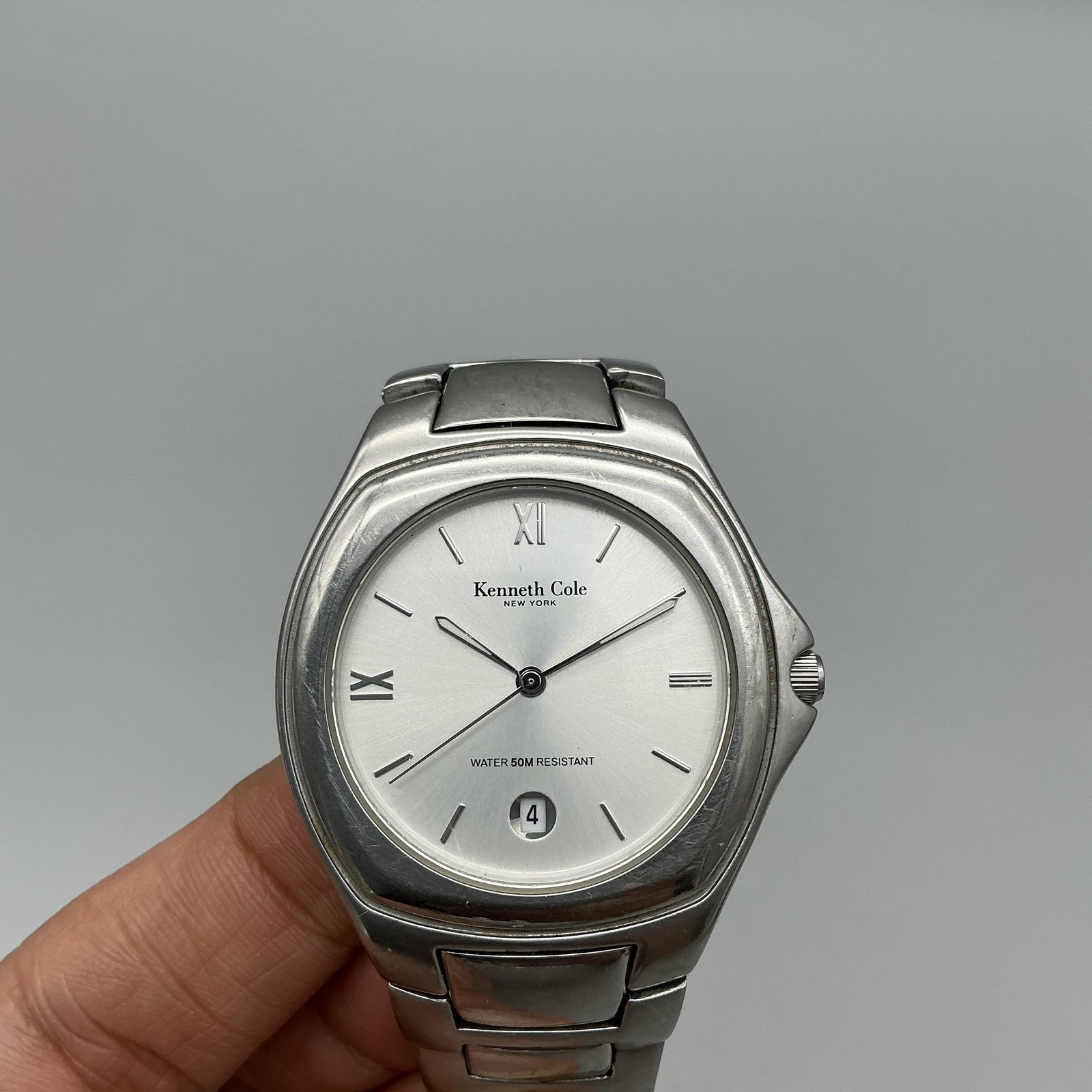 Kenneth Cole Mens Watch 37mm Silver Dial Stainless Date KC3289 New Battery 7.25″