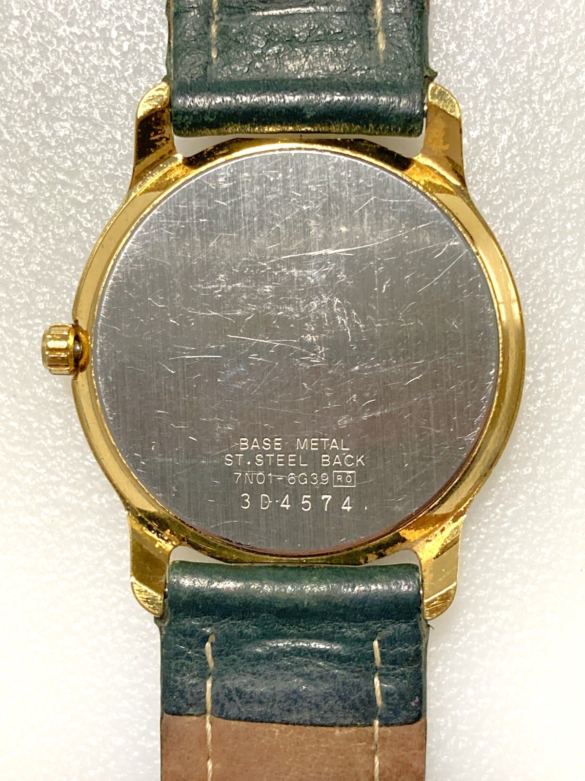 SEIKO 2-Tone Dial W/Gold Tone ThinCase & Hadley Roma Leather Band 7N01-6G39-RARE