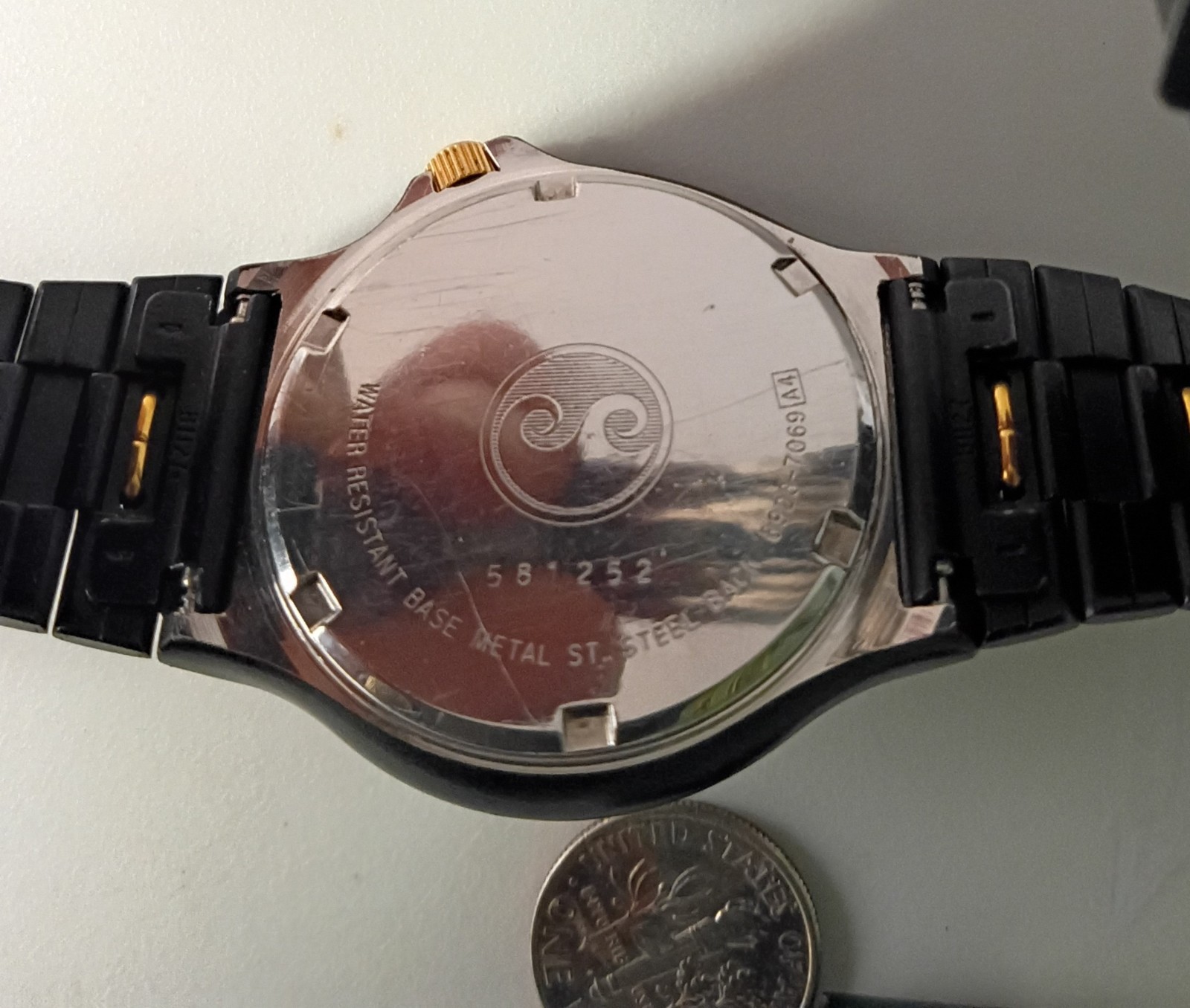 SEIKO SQ SPORTS 100 HIS HERS 1985 WATCH SET BLACK W/ GOLD ACCENTS RUNS GREAT