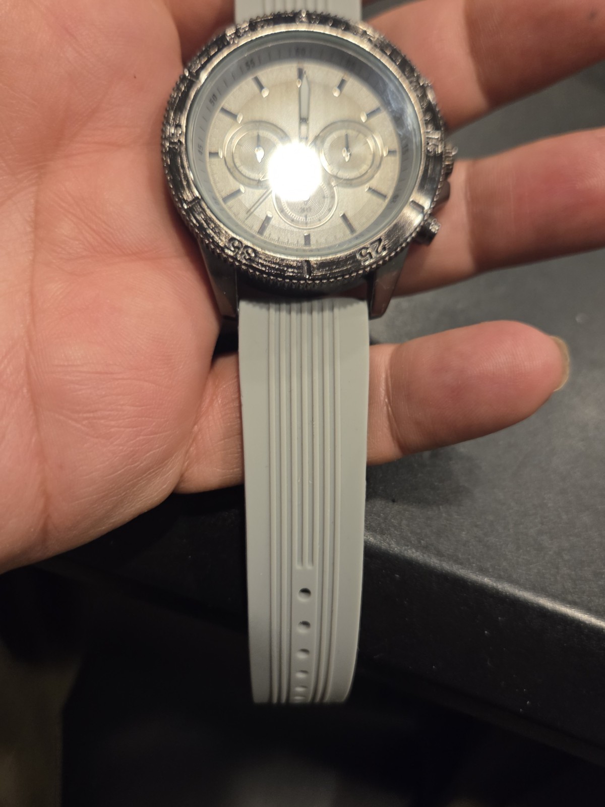 FMD Mens Chronograph Style Watch FMD Gray New Battery EUC C74
