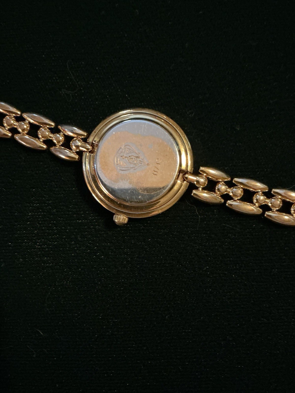 Vintage GUCCI Ladies Interchangeable Bezels Watch 11/12 Series