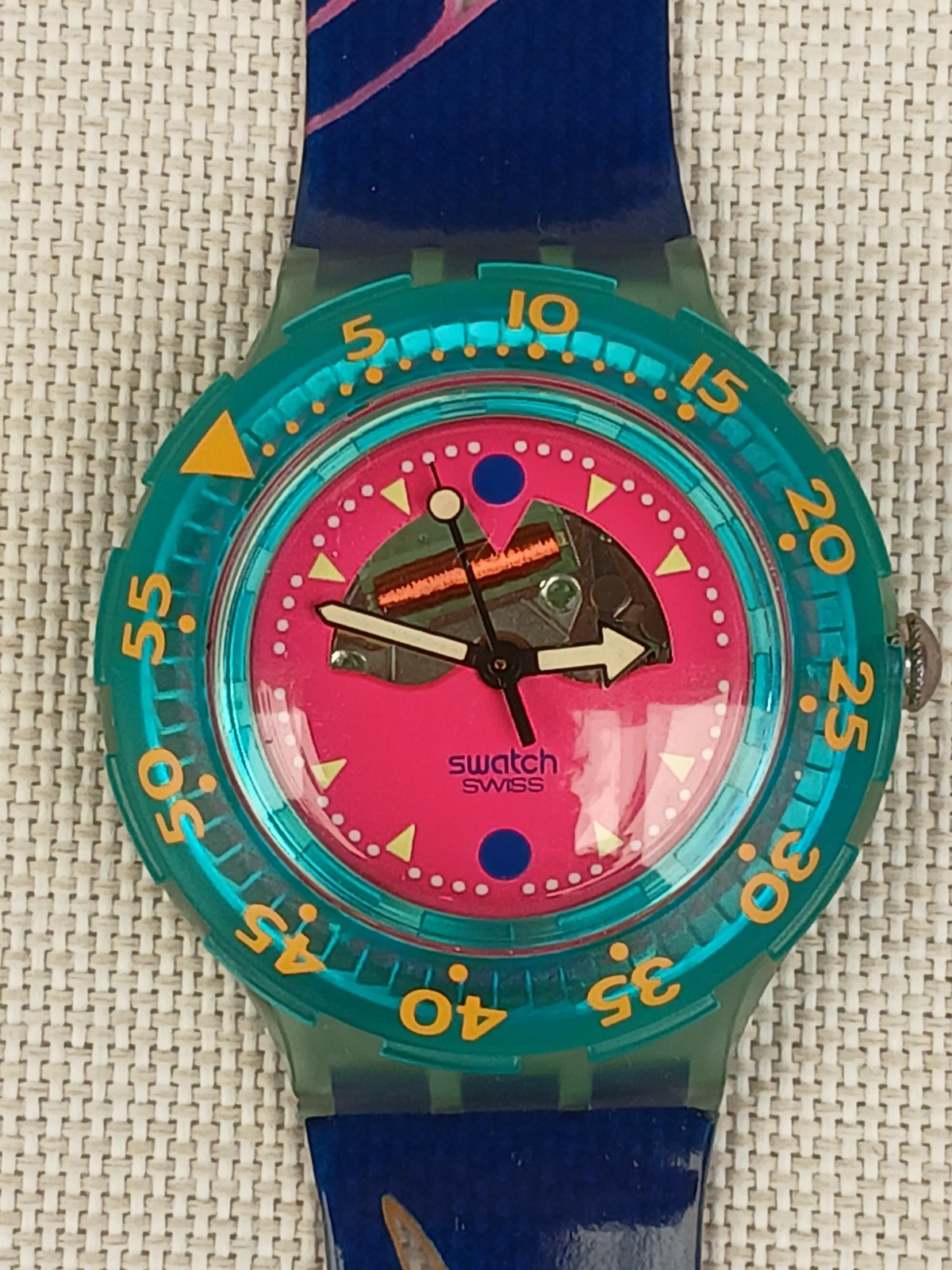 Swatch Scuba 200 watch «Happy Fish» 1990 SDN101