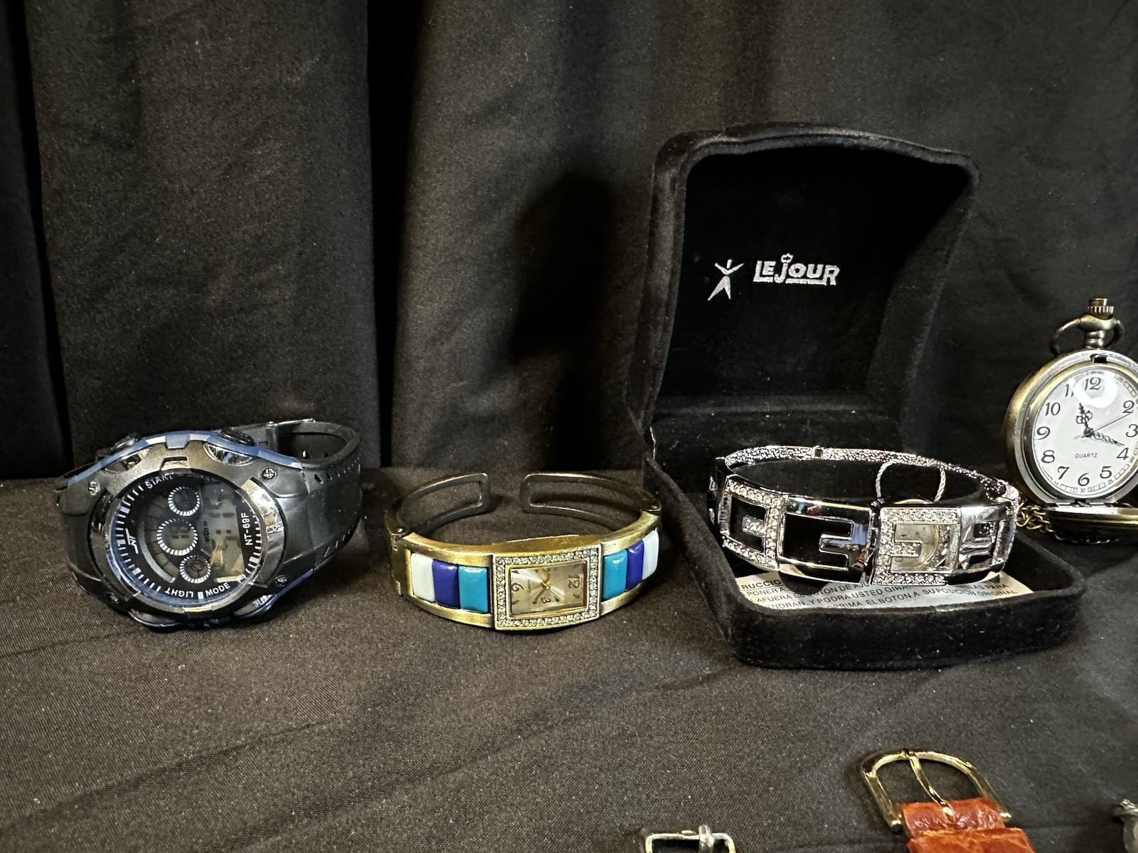 Lot of 15 Men’s & Women’s Watches Various Brands Japan & Quartz Movt