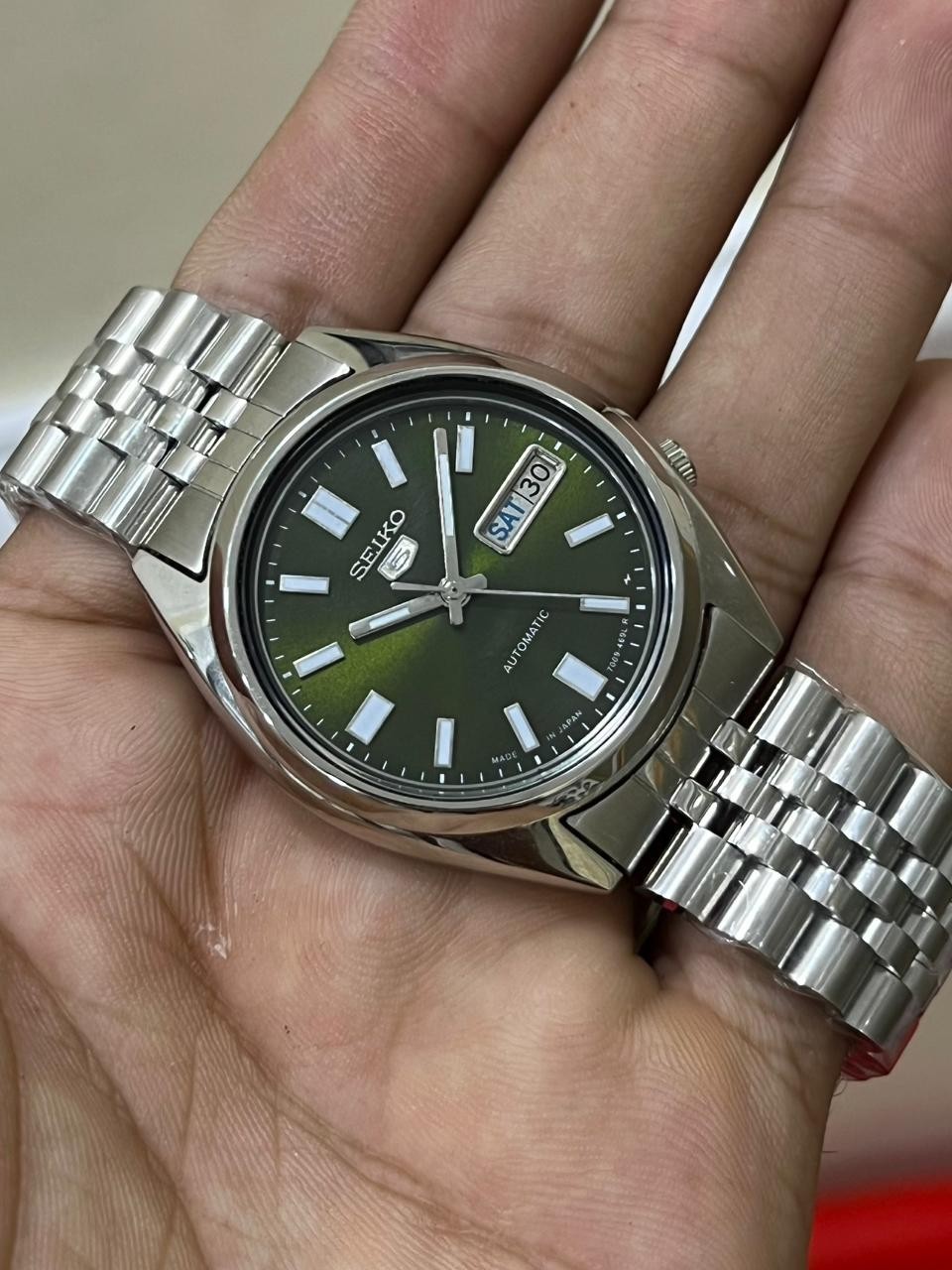 Seiko 5 Automatic Military Green Dial Mens Watch Japan Made 7009