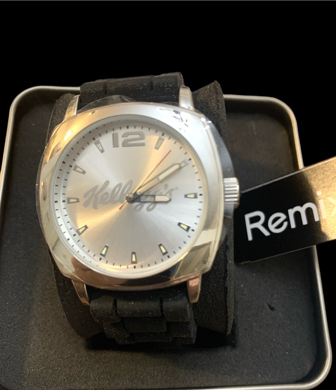 KELLOGG’S FOSSIL Collectible Watch In Metal Box ~ New Battery Keeps Perfect Time