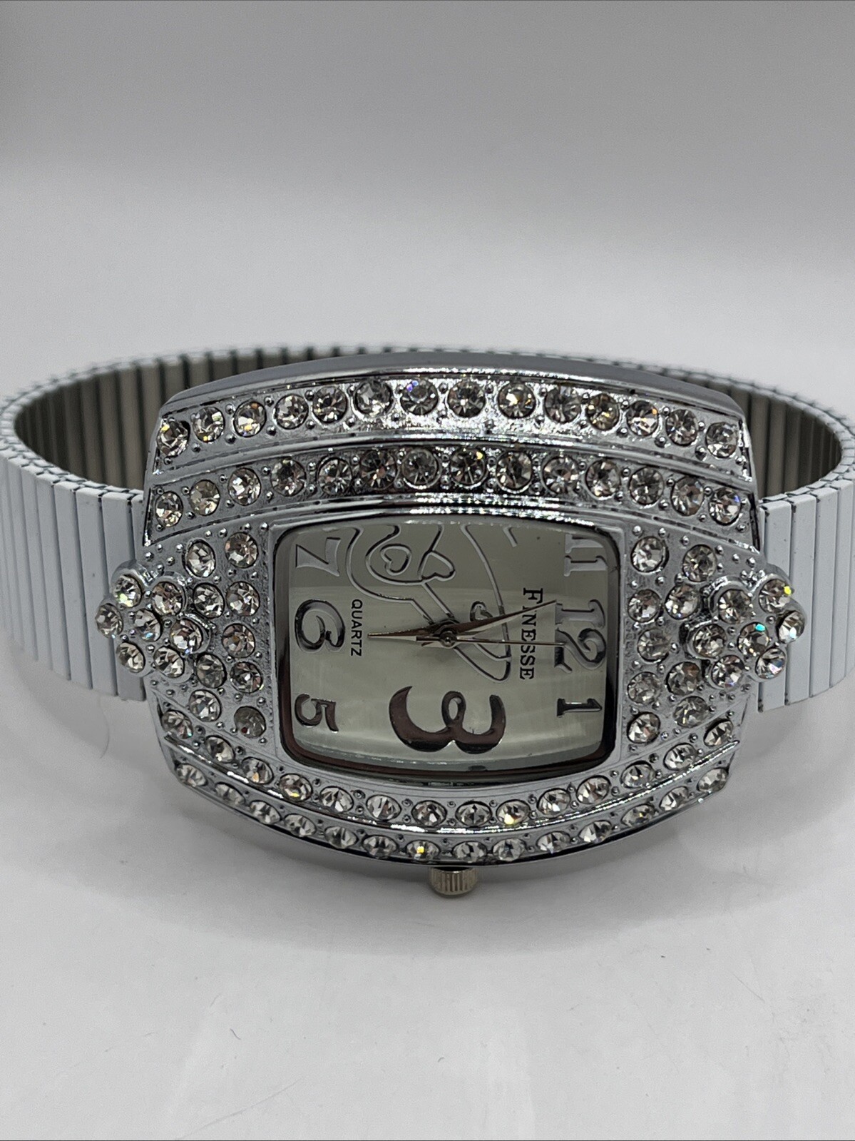 Finesse Women’s Watch Rhinestone Bezel White Stretch Band Butterfly- New Battery