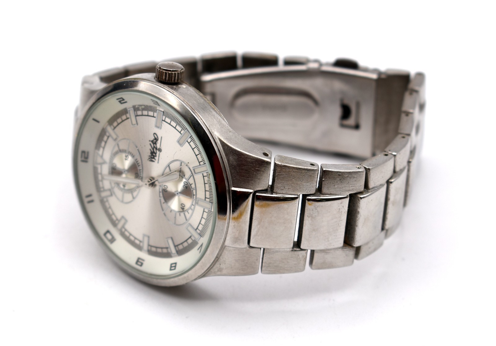 Men’s Mossimo Metal Watch-does run