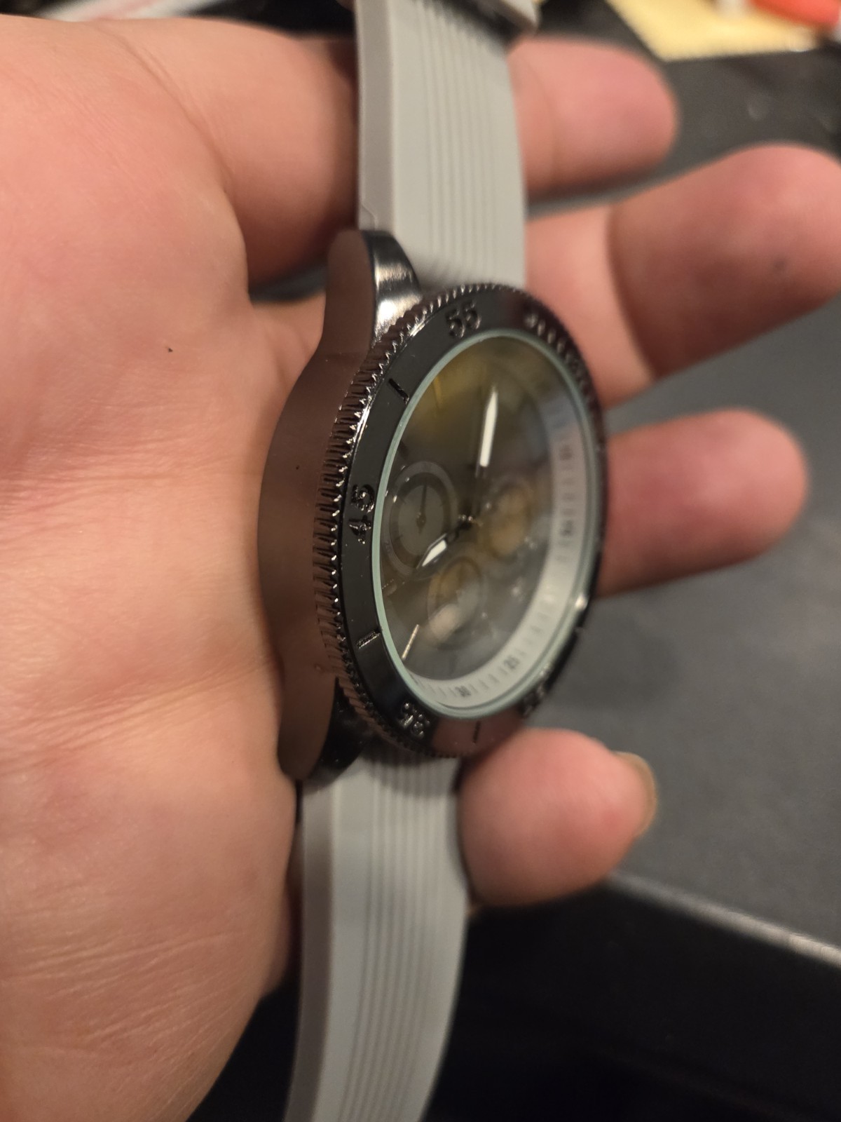 FMD Mens Chronograph Style Watch FMD Gray New Battery EUC C74