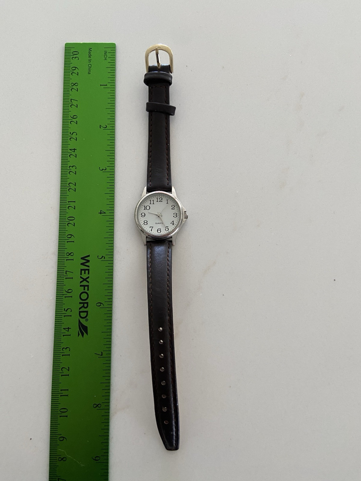 ladies watch, runs w/new battery/leather installed Runs Great Nice Watch Look
