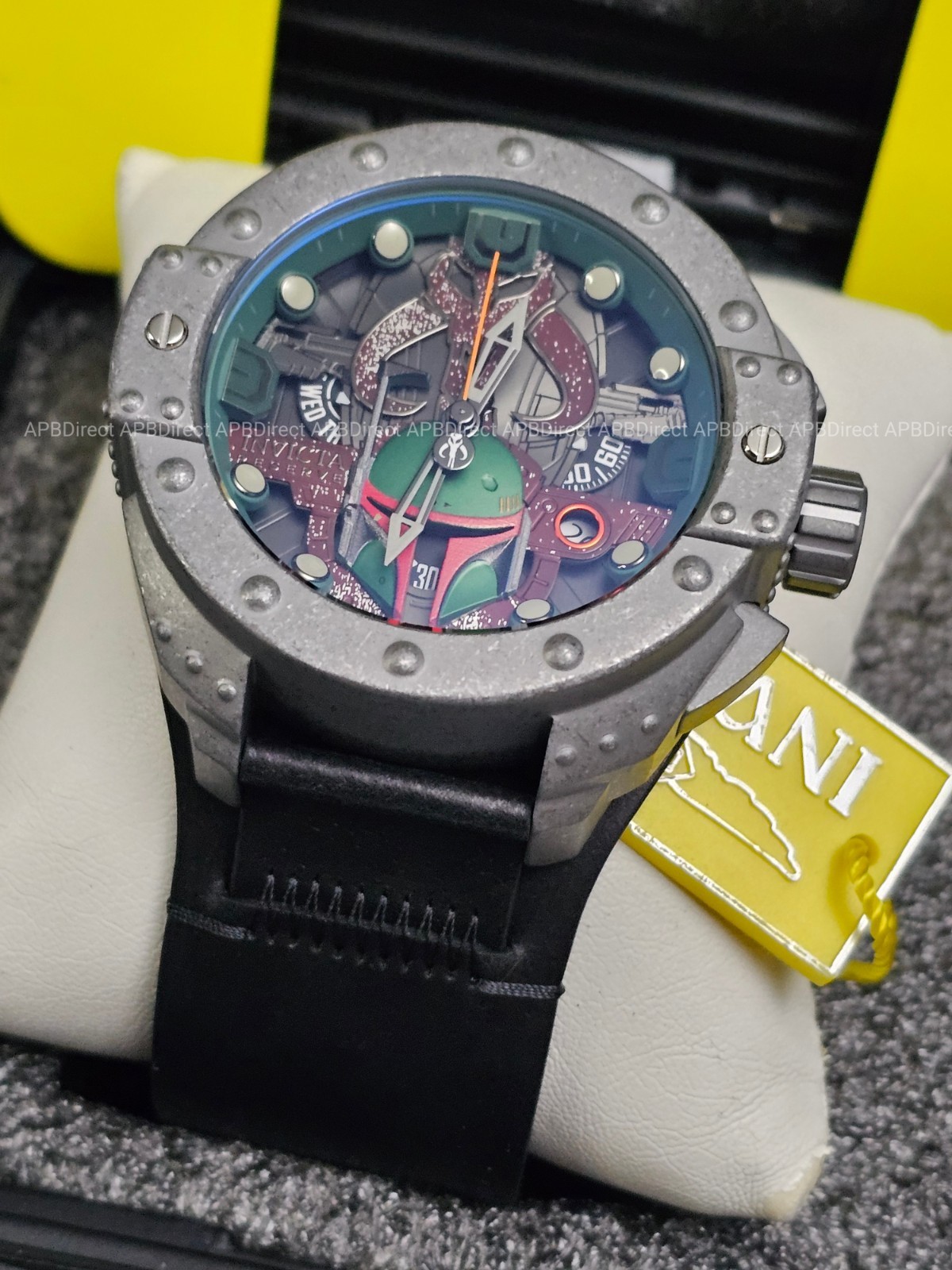 Invicta – Star Wars – Boba Fett – Reserve Wide Blk Leather Strap – mens watch