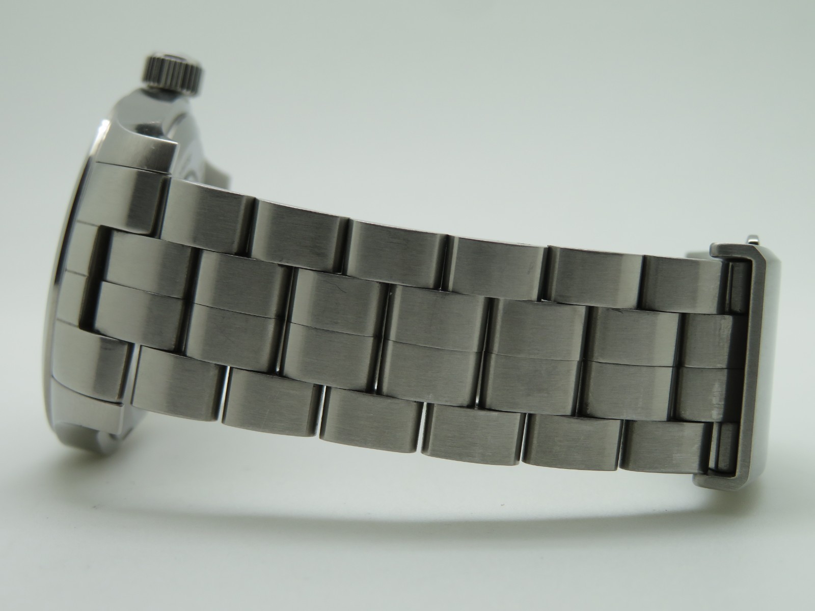 Hamilton Khaki H706050 Men’s 42mm Stainless Steel Swiss Automatic Wristwatch