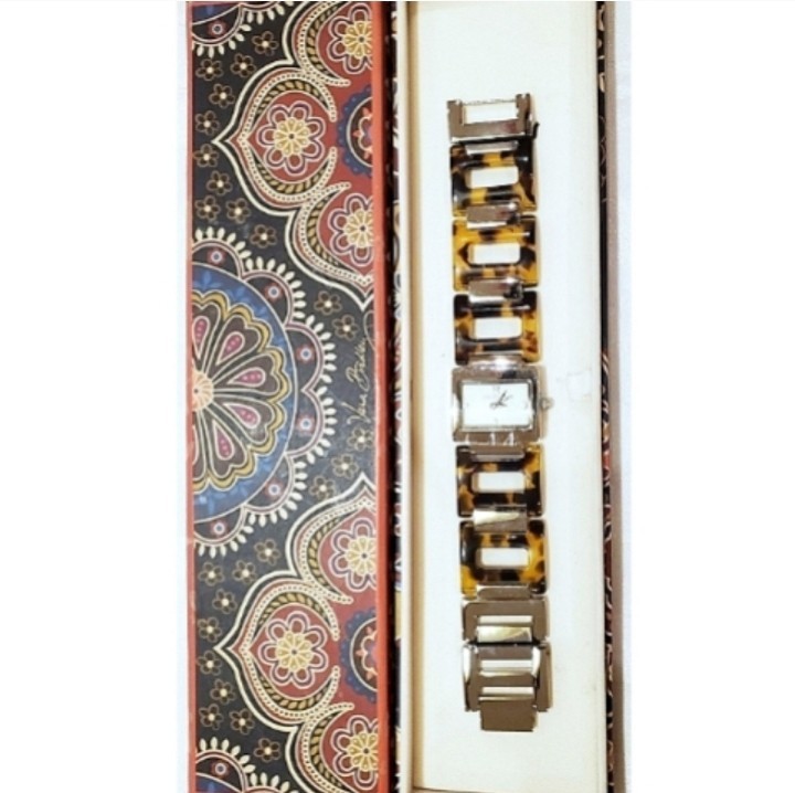 NEW Vera Bradley Kensington Tortoise Watch in Original Box