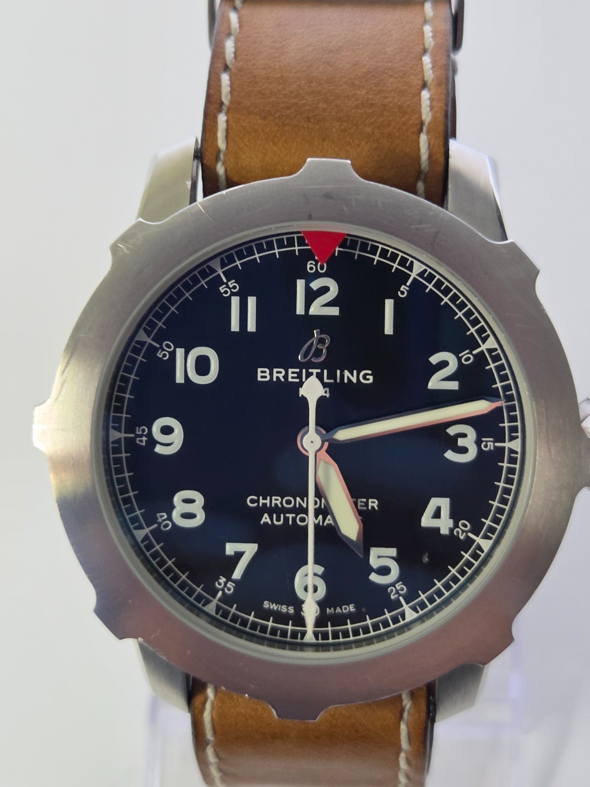 Breitling Navitimer Super 8 B20 Chronometer Automatic AB2040