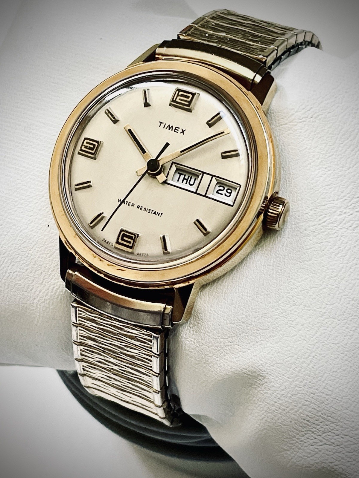 Vintage Timex Marlin Day Date Watch – Men’s 26860 02775 – Runs!