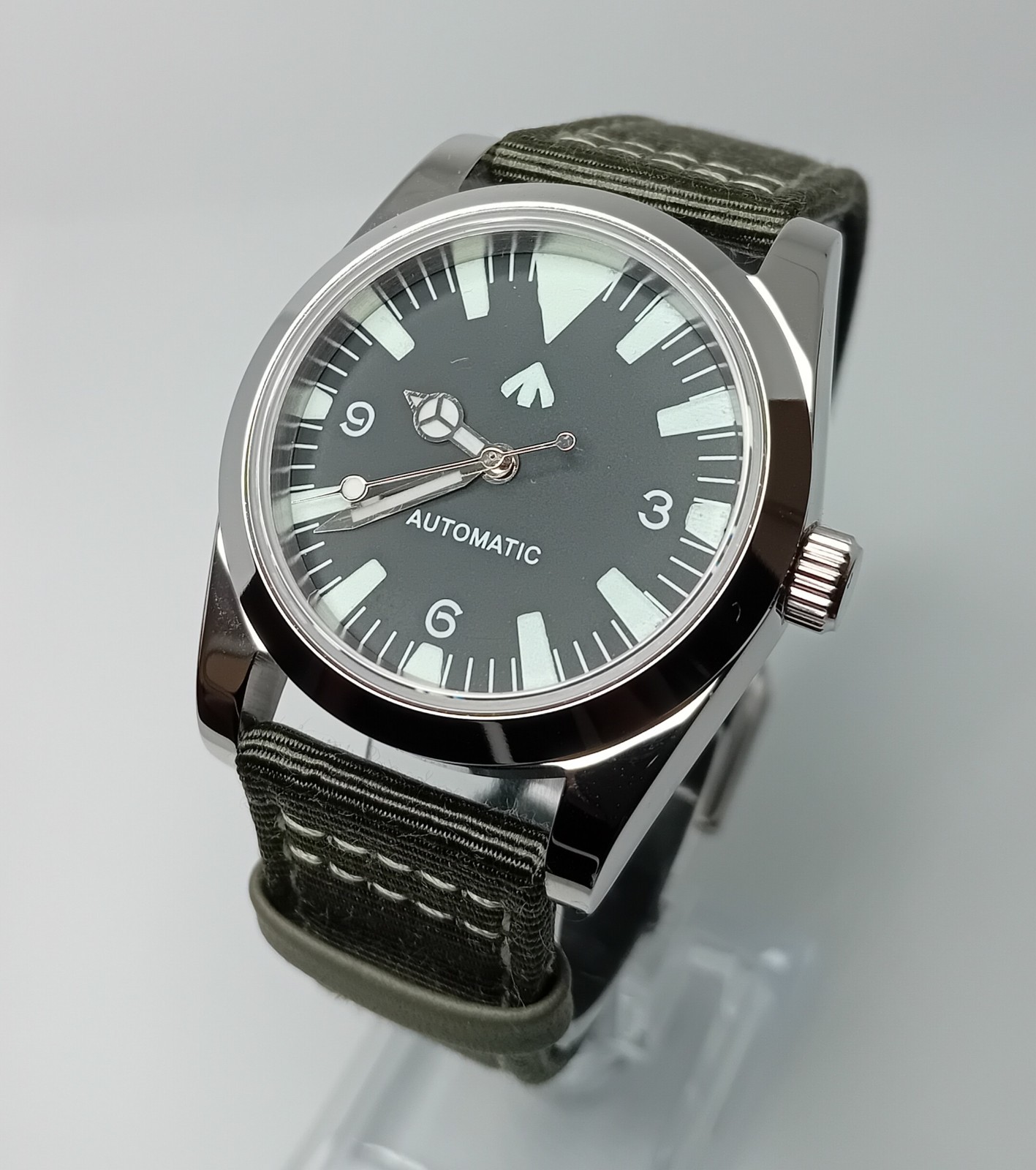 Custom build using VH31 Quartz Module MOD Retro British Military Wrist Watch