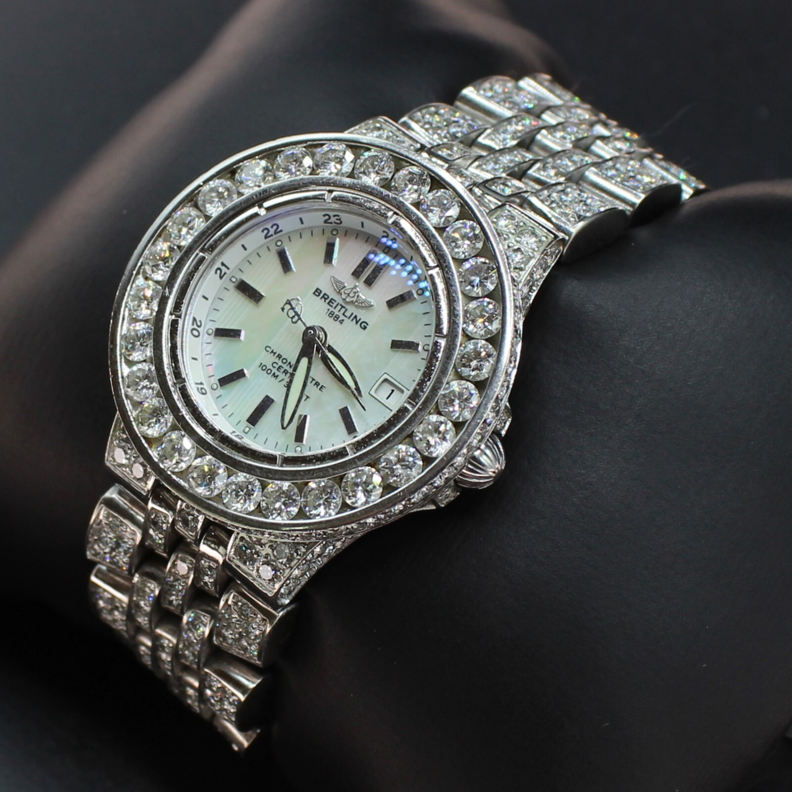 21 CARAT BUST DOWN BREITLING STARLINER WHITE MOTHER OF PEARL DIAL DIAMOND WATCH!
