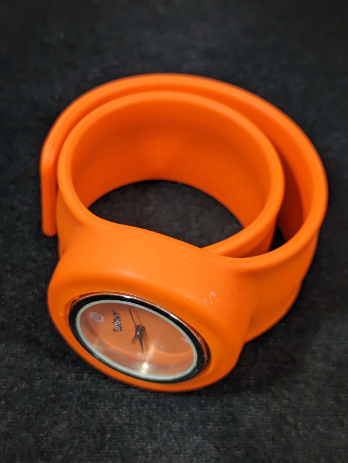 Winky Silver Tone Orange Dial Slap On Band Watch