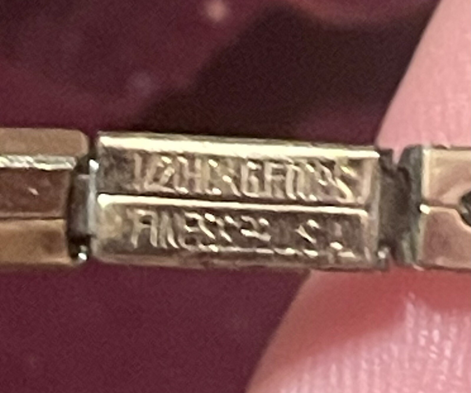 Ladies 17 Jewel Louis Swiss Made 1/20 10kGF FINESSES USA Band Tested Running