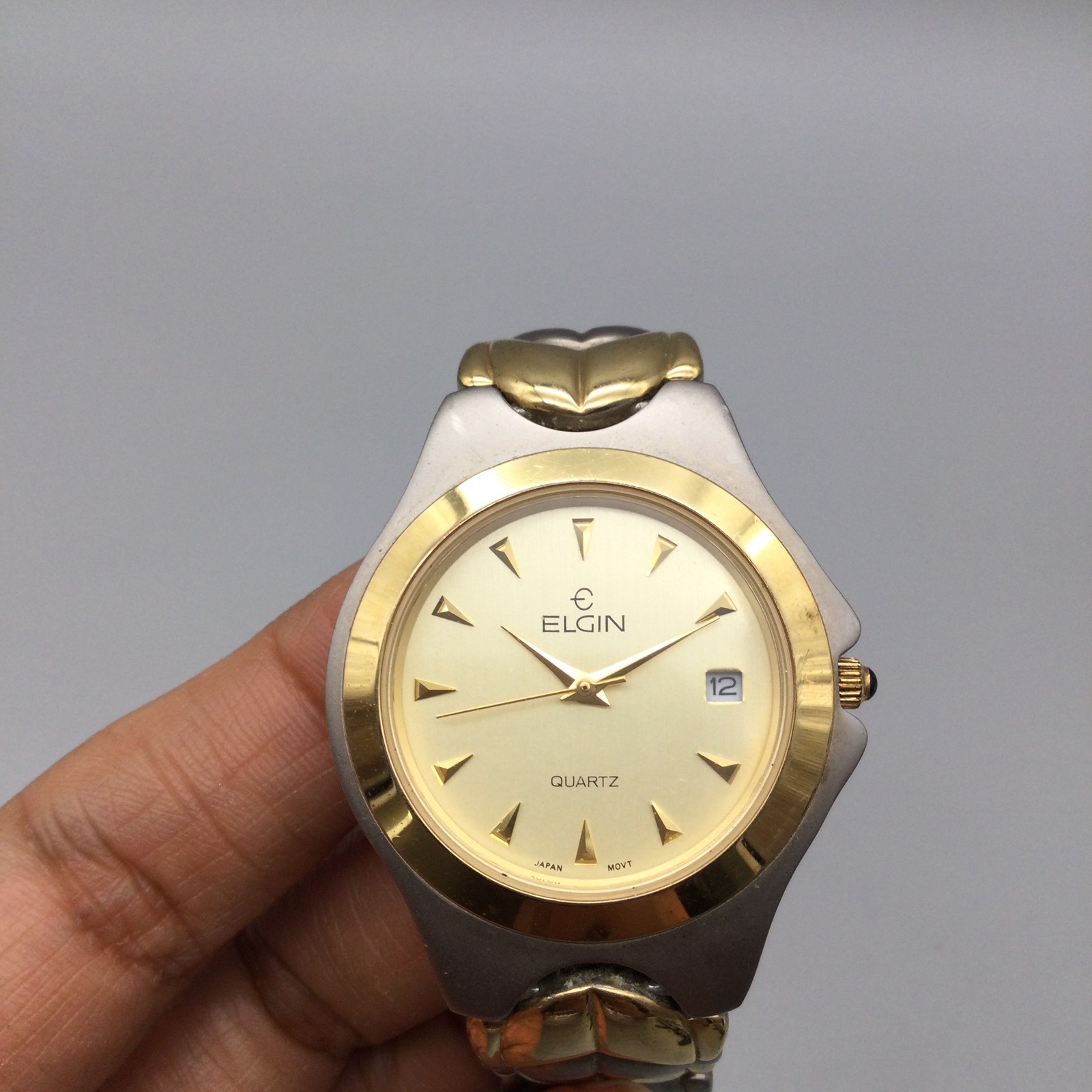 Elgin Mens Watch 36mm Champagne Dial Two Tone Steel FM885 New Battery 7.25″