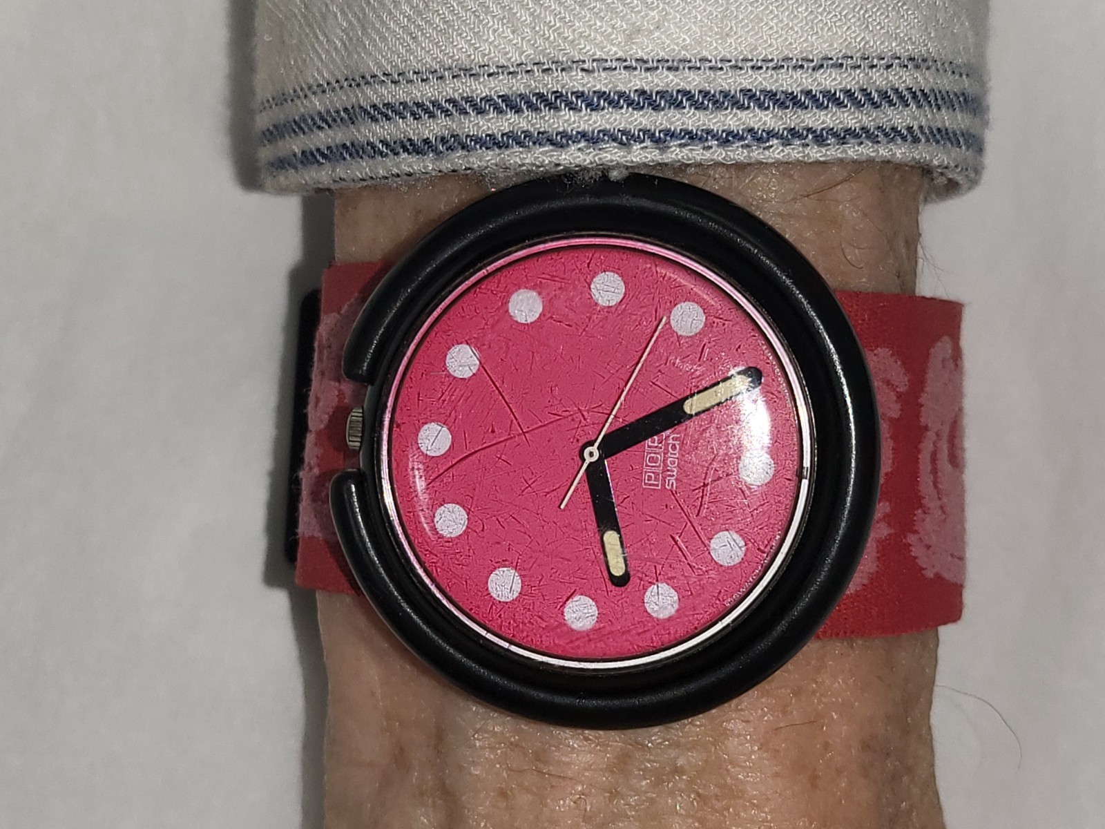 1990 Swatch Pop Shangri Watch Red Pink Velvet Polka Dots One Piece Strap